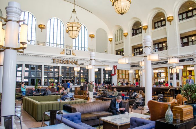 The interior of Union Station was bustling! Cities take note: this is a public space to die for.